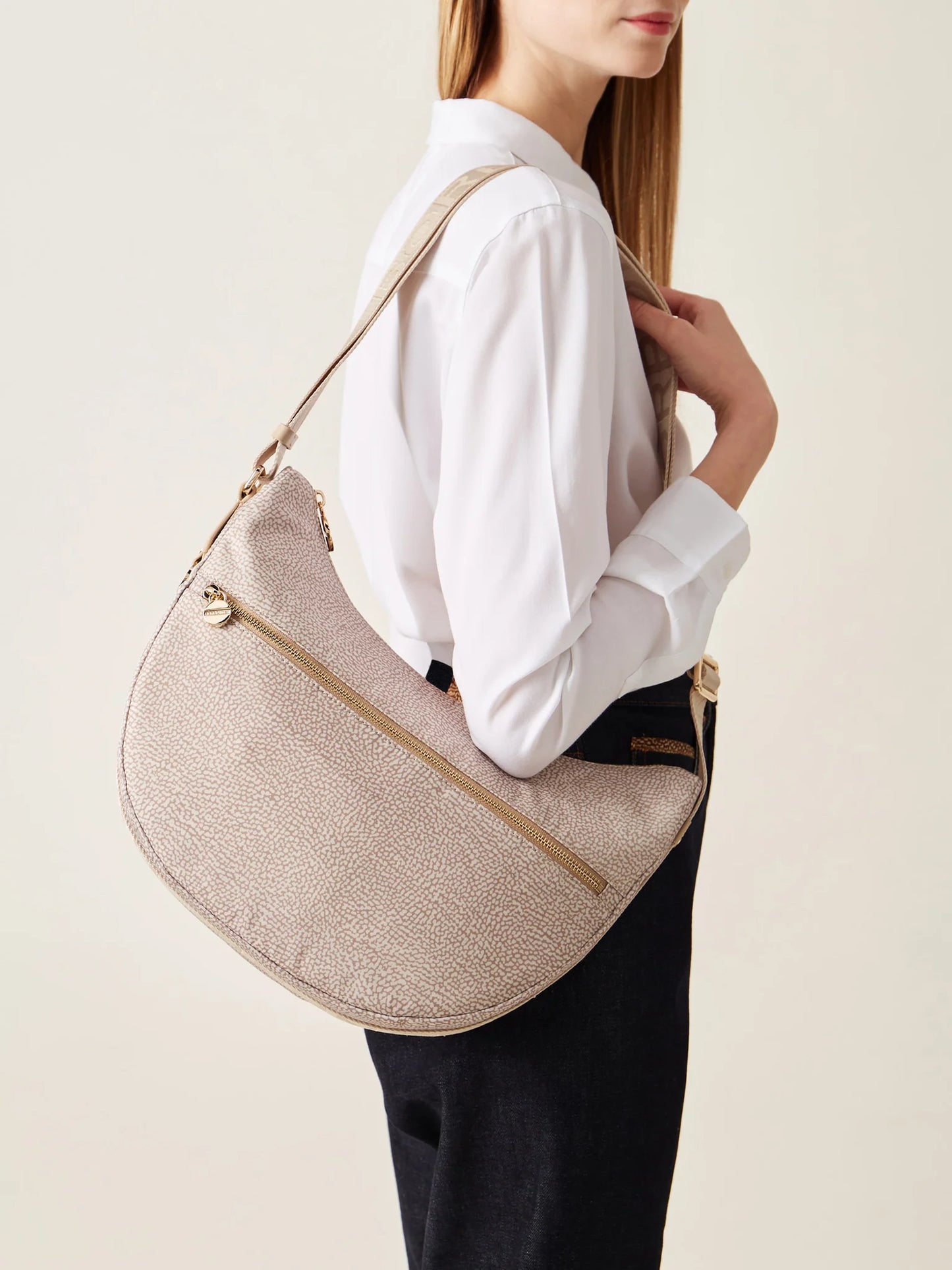 LUNA BAG MIDDLE Sabbia Hobo di Tessuto riciclato OP e Pelle